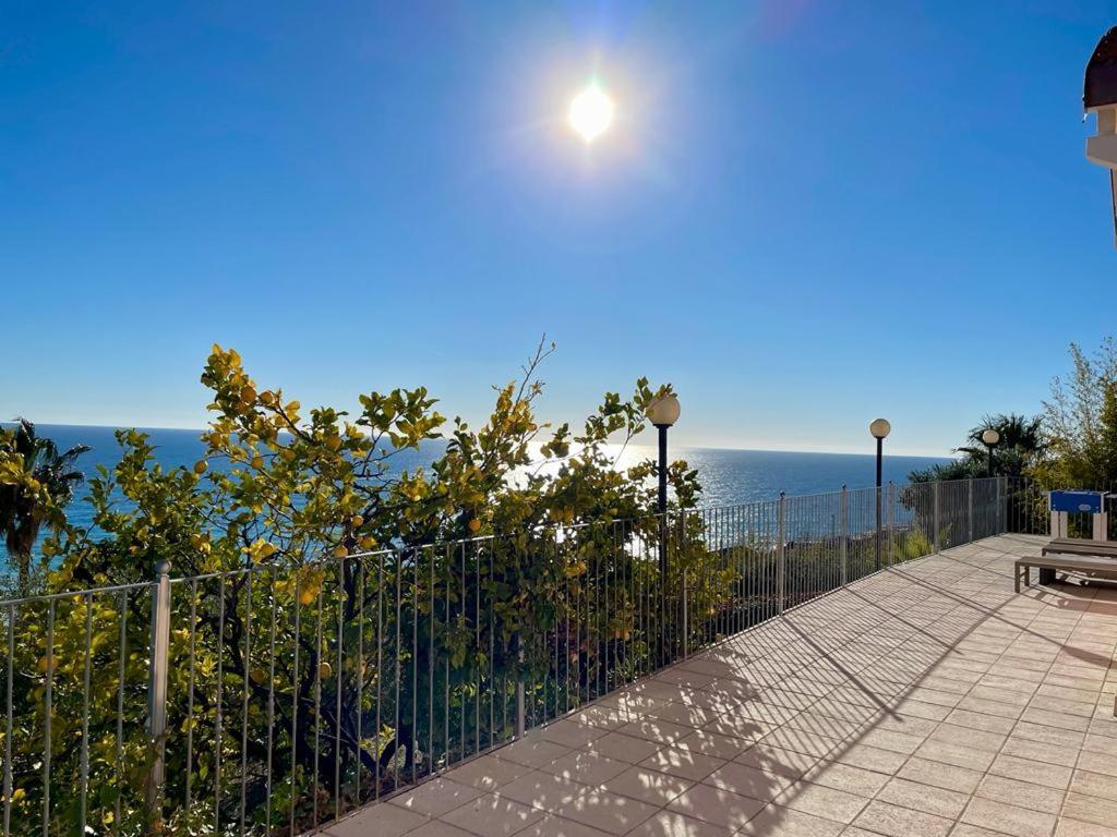 Villetta Sole Mare ซานตาสเตฟาโน อัล มาเร ภายนอก รูปภาพ
